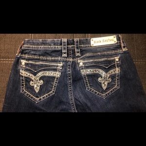 💰💳 Rock Revival Jeans 💳💰